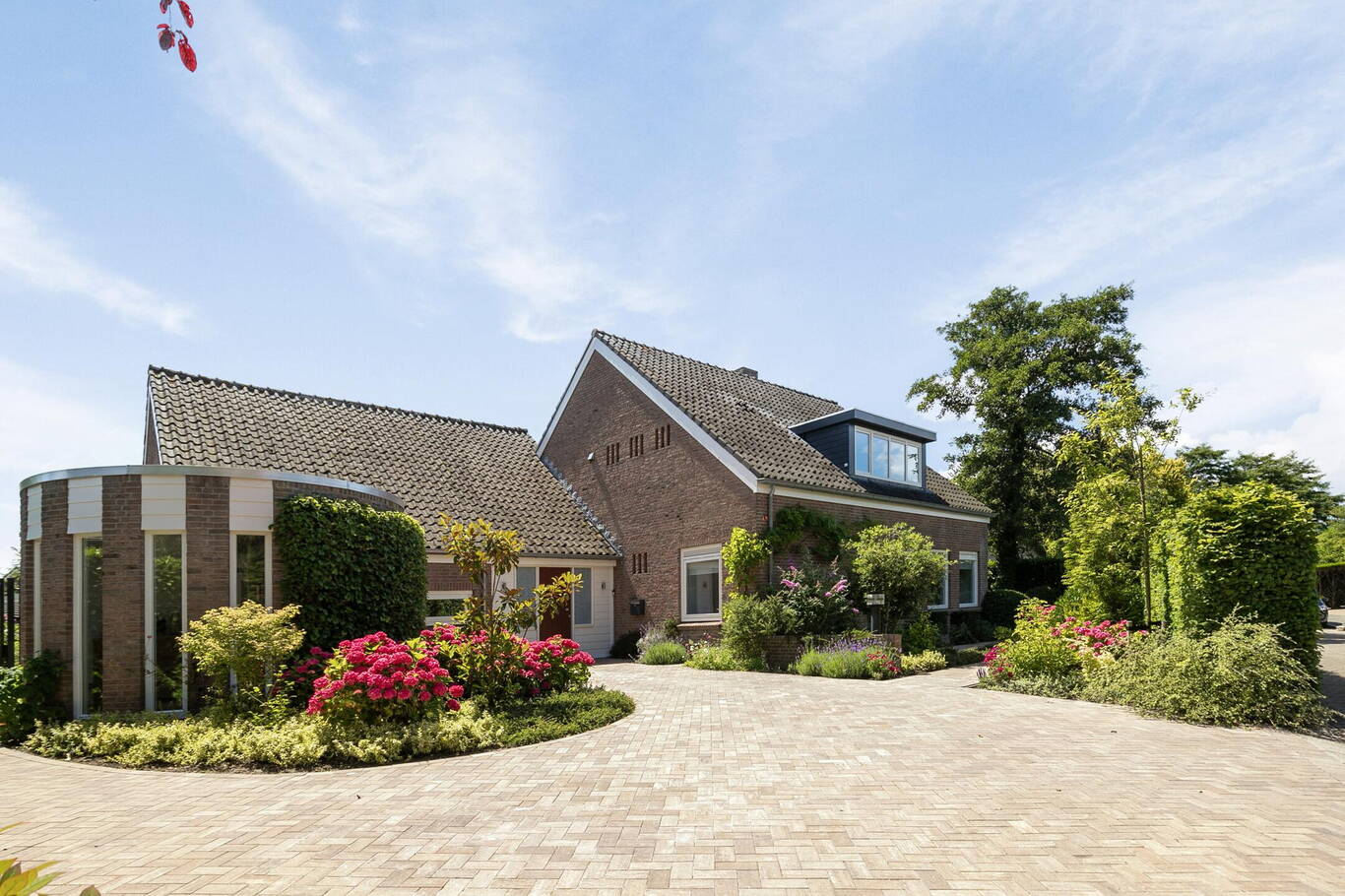 Lijster 32 MAASDAM