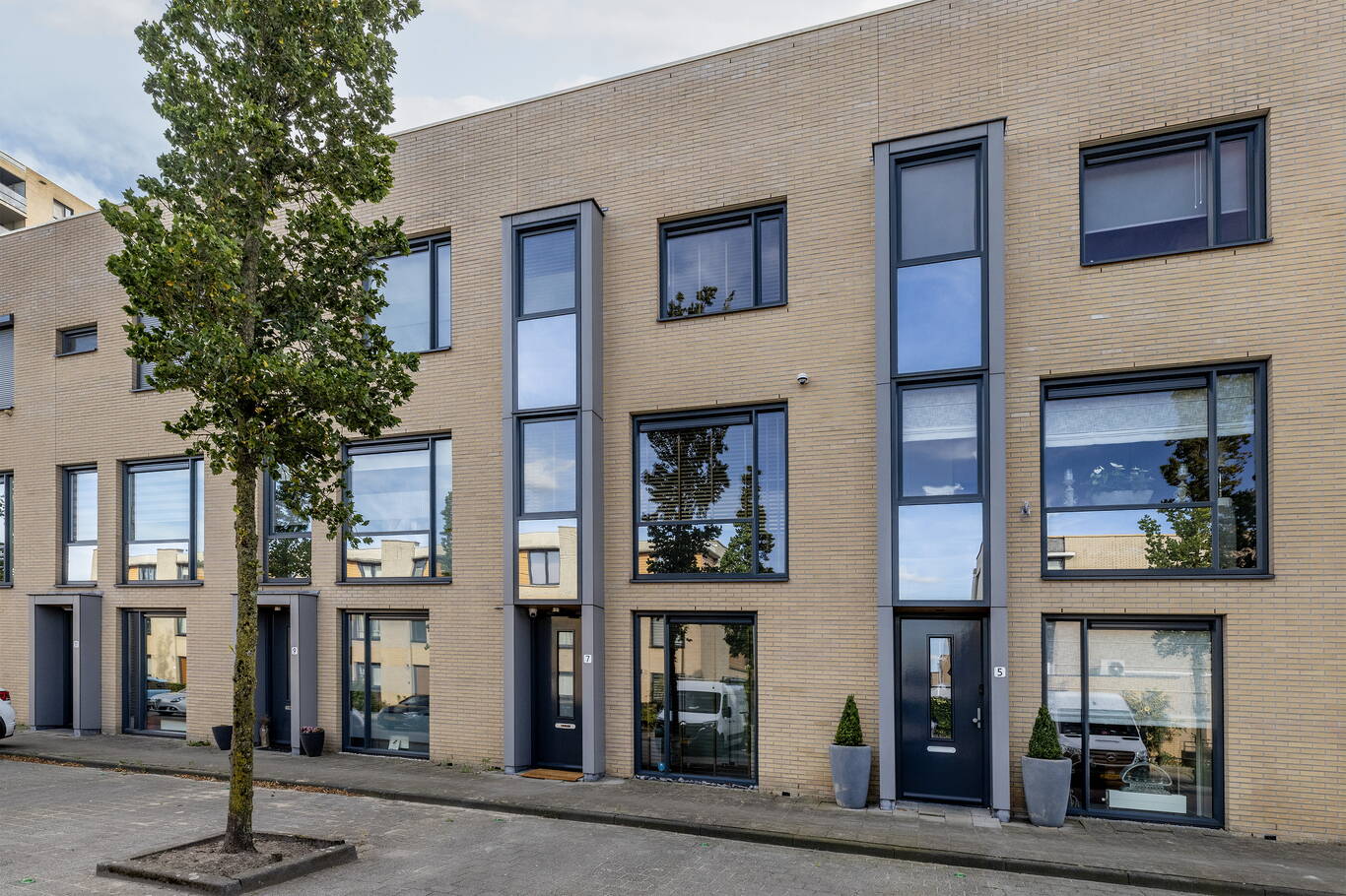 Zwijnenburg 7 BARENDRECHT