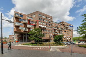 Middeldijkerplein 102 BARENDRECHT Middeldijkerplein 102 BARENDRECHT